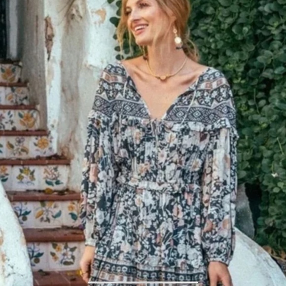 Spell and Gypsy Amethyst Nightfall dress, Small, Beige - Picture 2 of 3